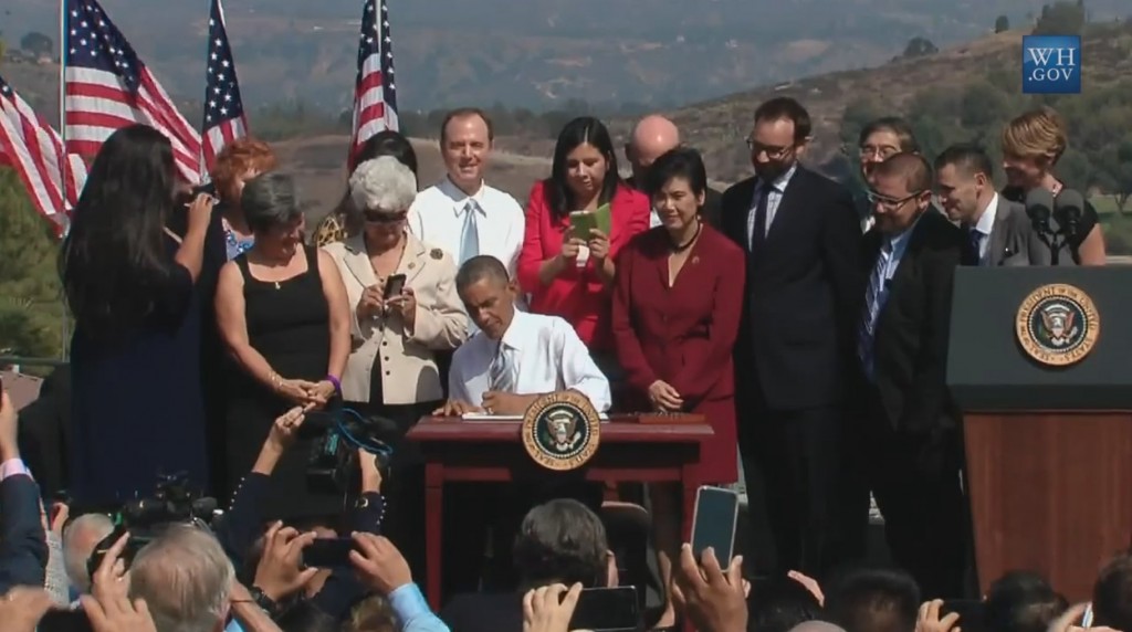 President Obama signs the proclamation of the San Gabriel Mountains National Monument